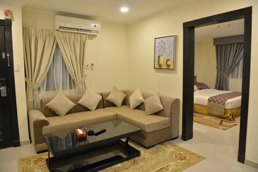 Burj Alawal Hotel Jubail Ngoại thất bức ảnh