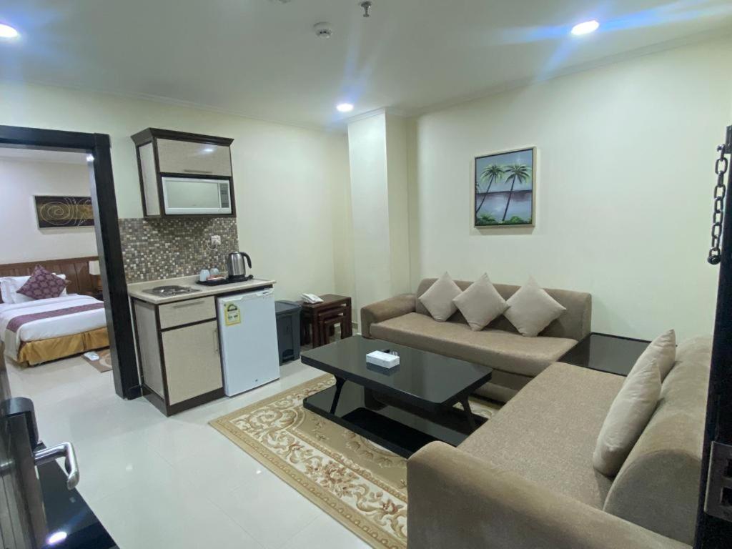 Burj Alawal Hotel Jubail Ngoại thất bức ảnh